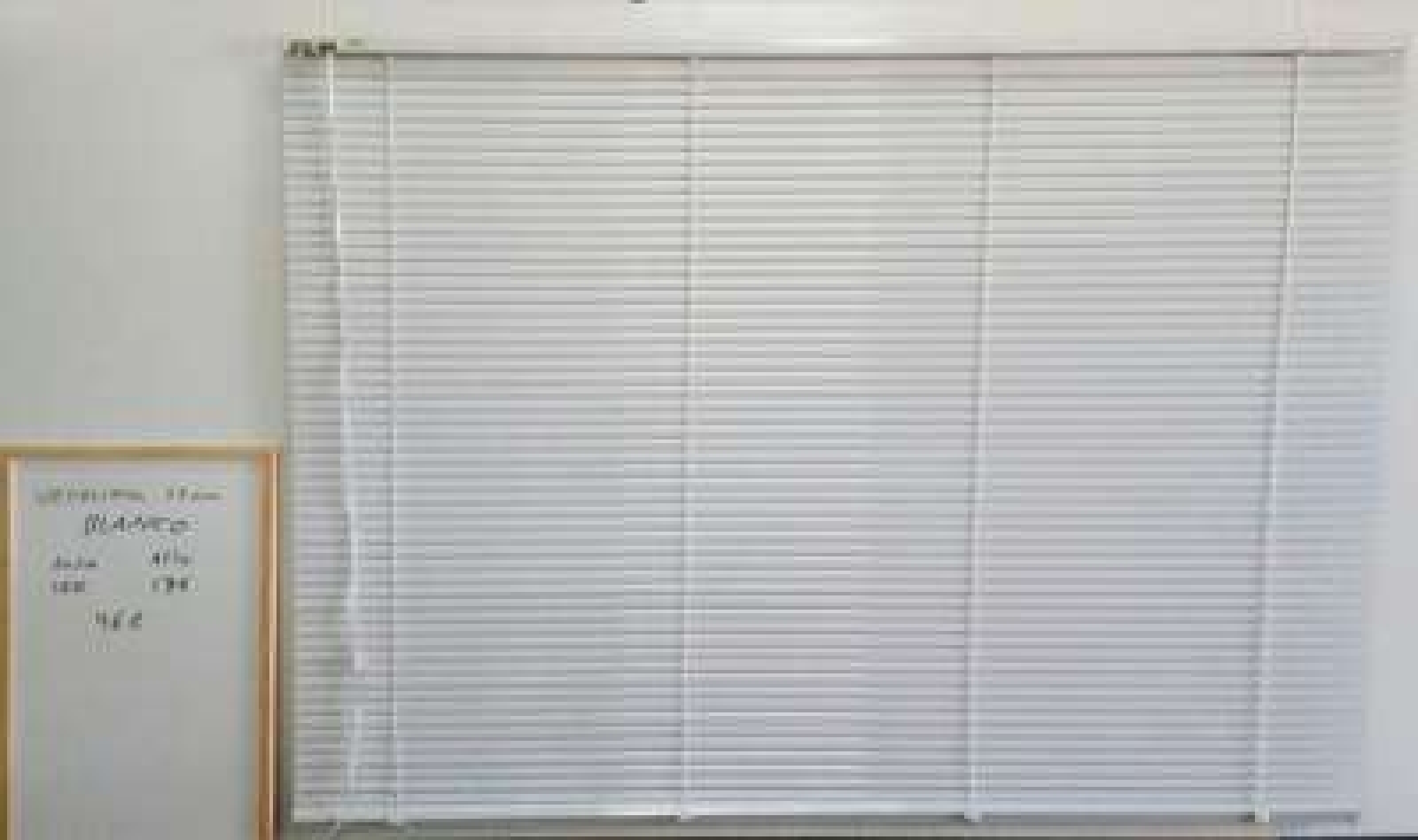 persianasguardiola.com