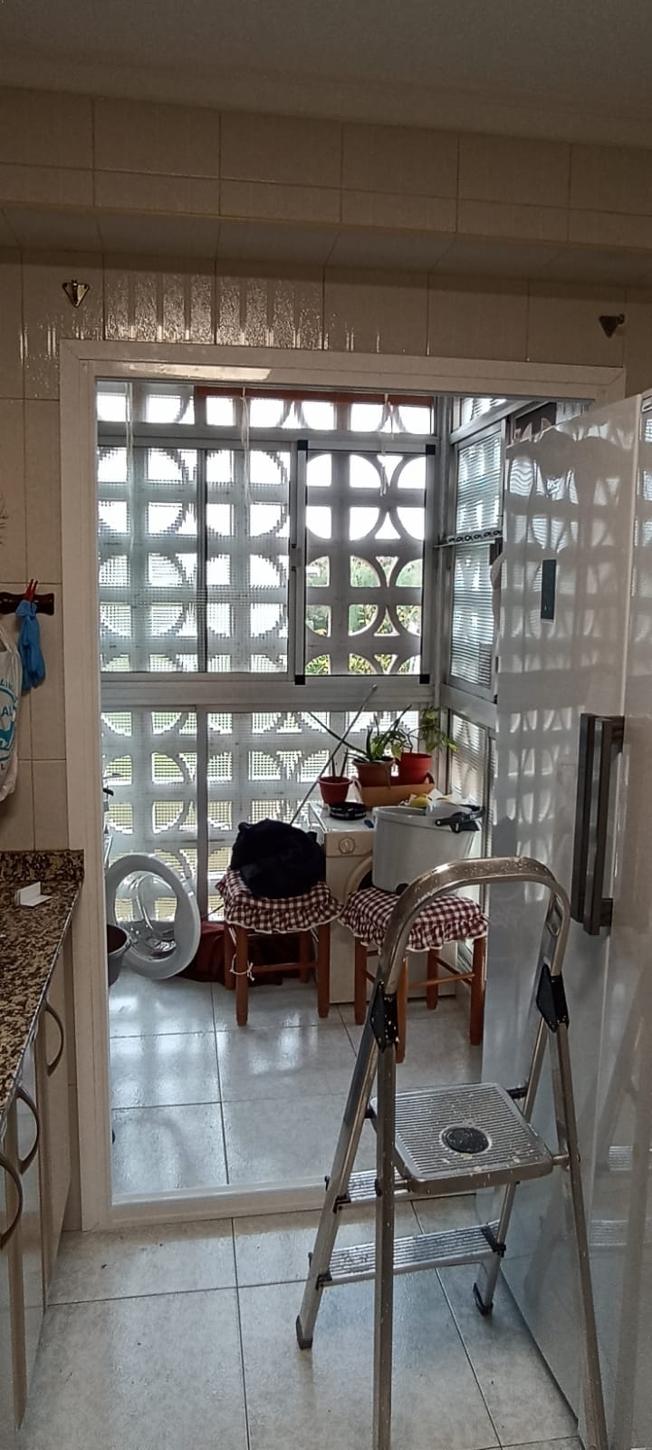 persianasguardiola.com