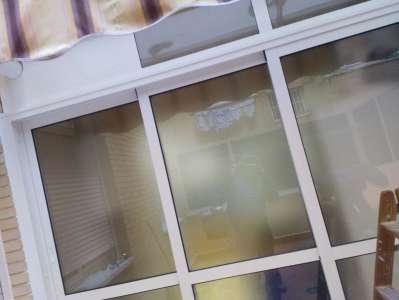 persianasguardiola.com