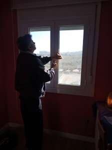 persianasguardiola.com