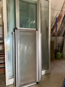 persianasguardiola.com