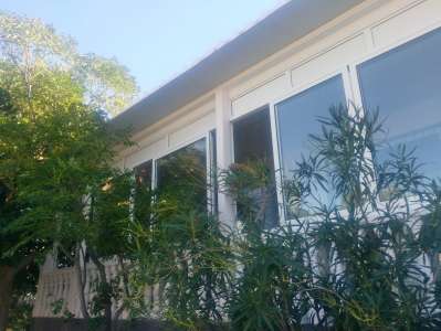 persianasguardiola.com