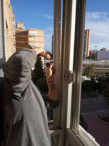 persianasguardiola.com