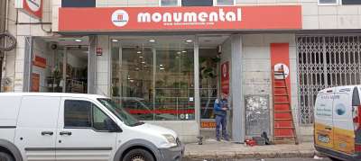 persianasguardiola.com