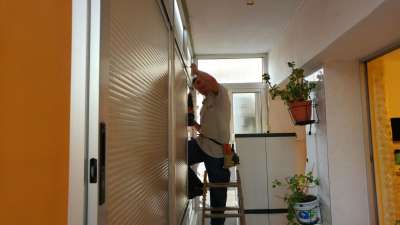 persianasguardiola.com